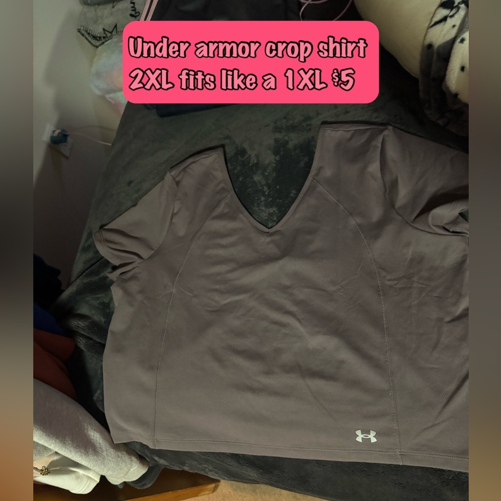 Under armor crop top